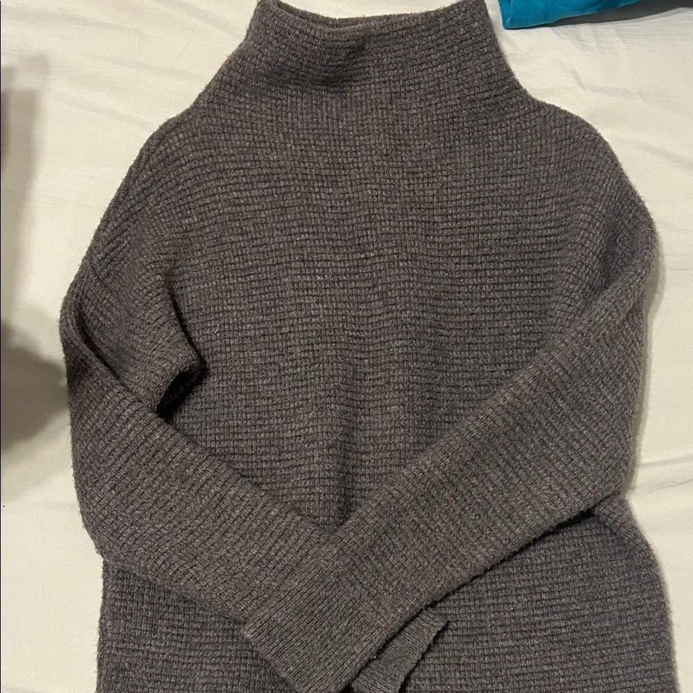 Madewell Heather Gray Turtleneck Sweater